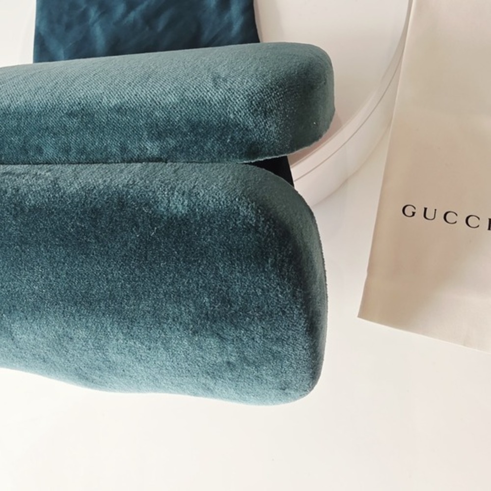GUCCI Sunglasses Hard Case Green Velvet Dust Bag and White Cleaning Cloth - Picture 6 of 6